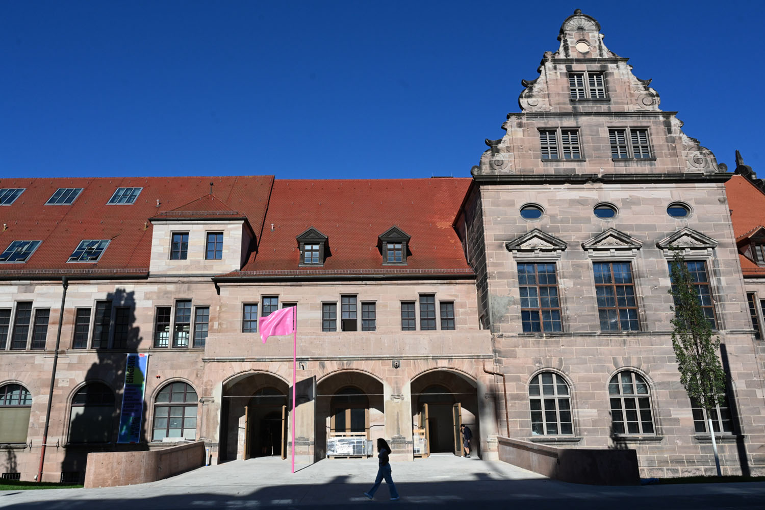 Frontansicht Künstlerhaus